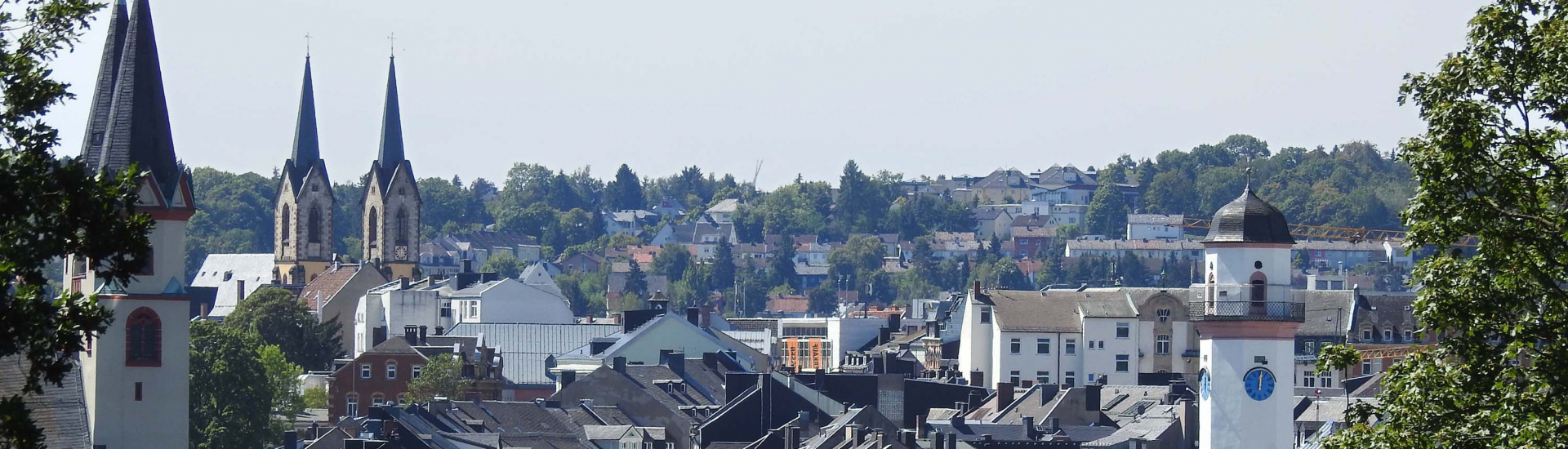 Hof, commons.wikimedia.org/w/index.php?curid=72264273 Hof, commons.wikimedia.org/w/index.php?curid=72264273